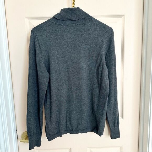$5 SALE Talbots Gray Turtleneck Sweater with Long Sleeves - Picture 5 of 5